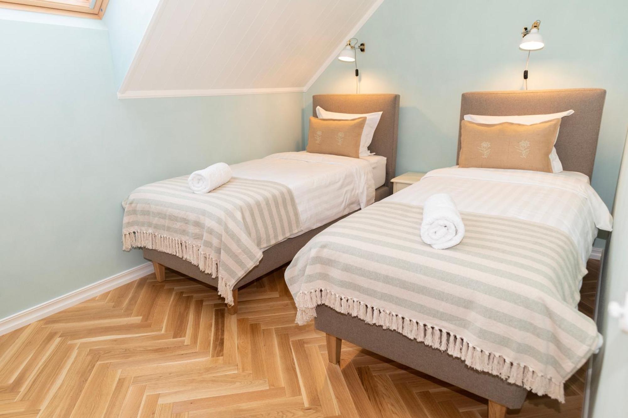 Loo Kodu&Koeoek Hotel Muraste Kamer foto