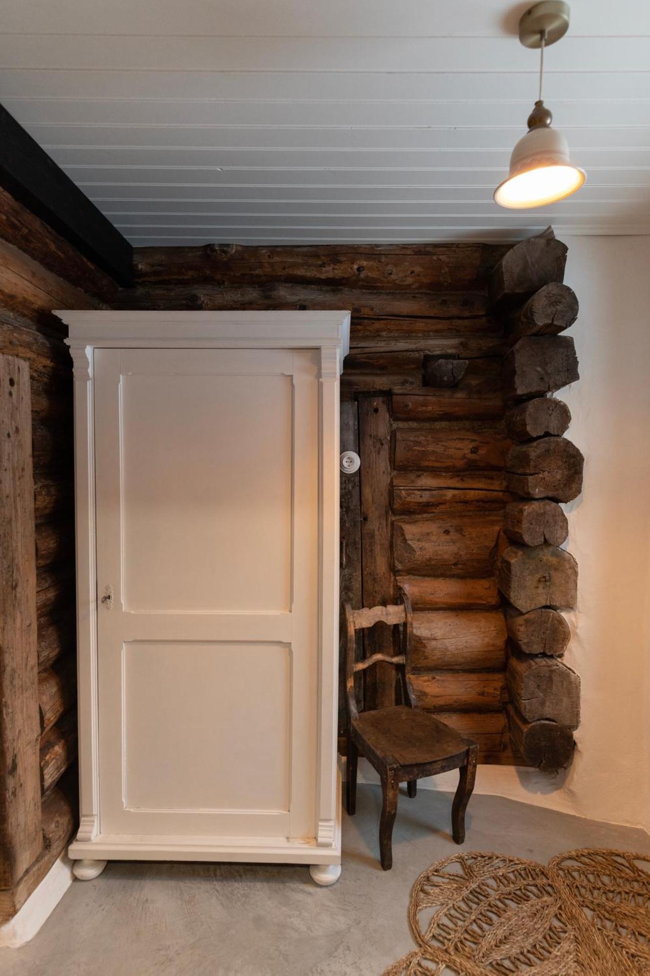 Loo Kodu&Koeoek Hotel Muraste Kamer foto